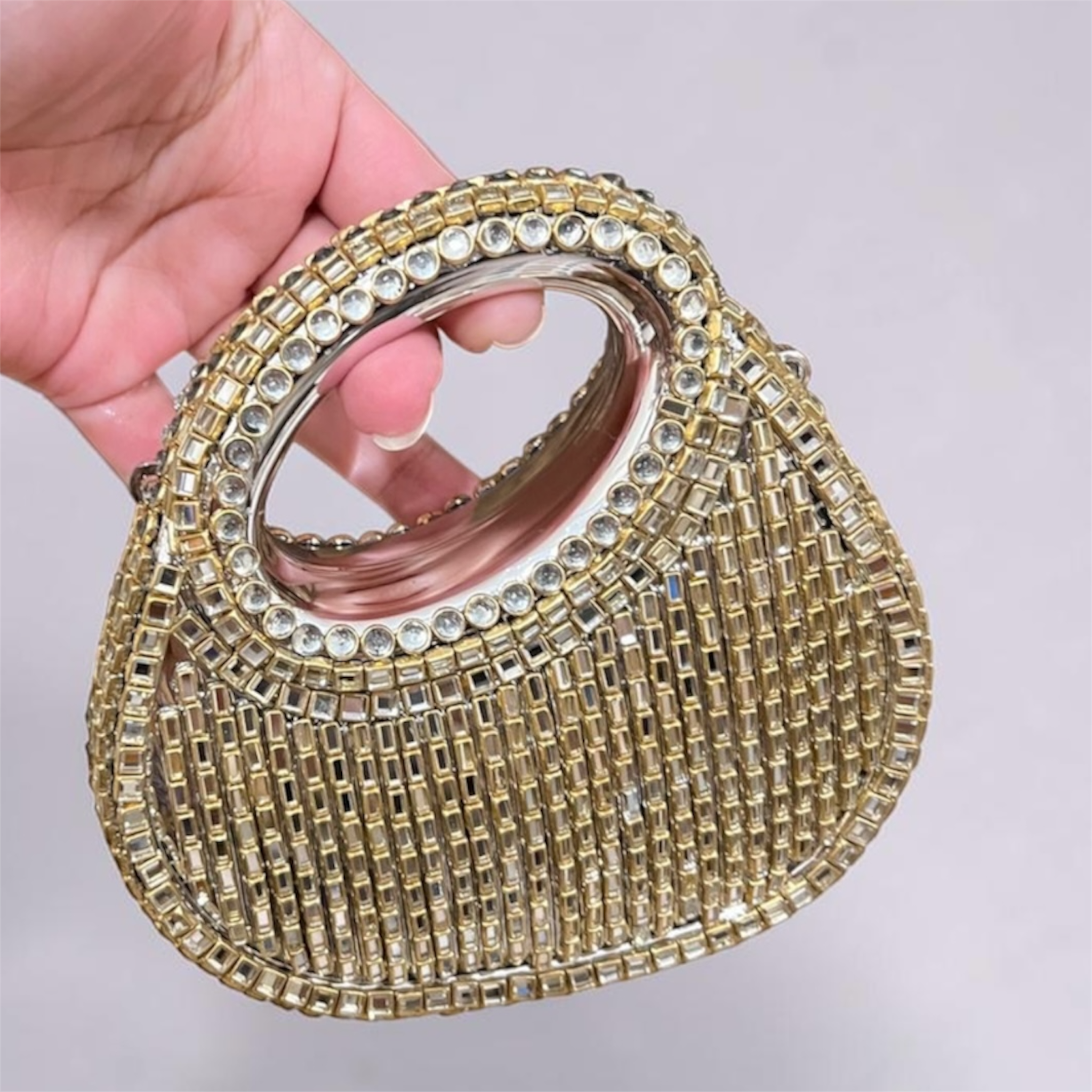 The Sabrina clutch